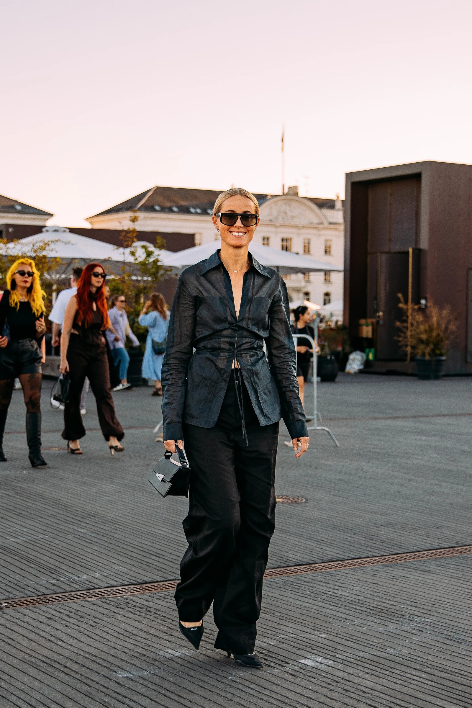 Look negro en verano