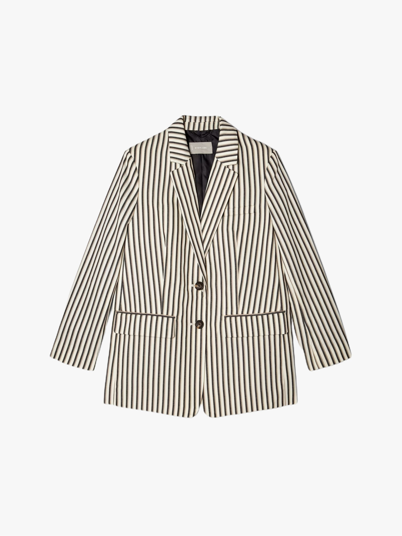 Blazer de rayas de Everlane.