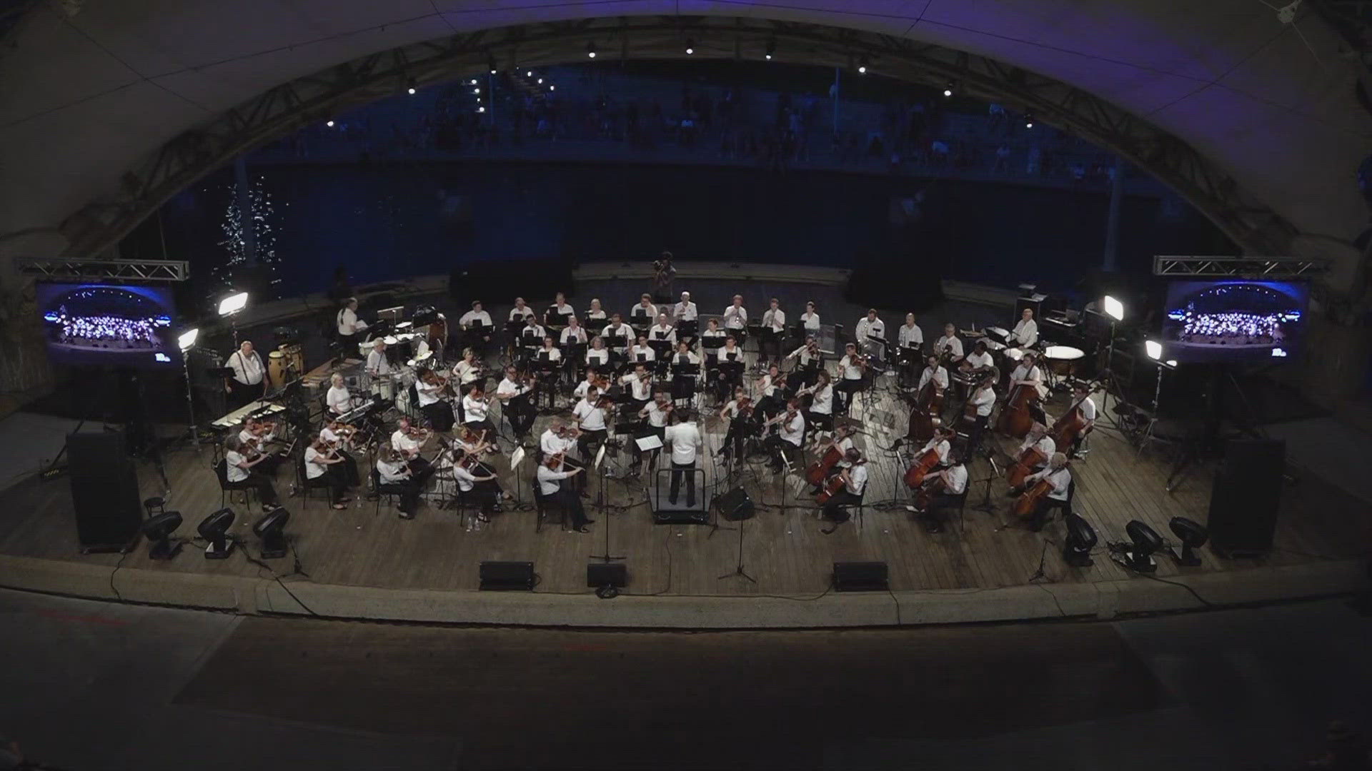 The festival featured live music from the Knoxville Symphony Orchestra and ended with a dazzling fireworks display.