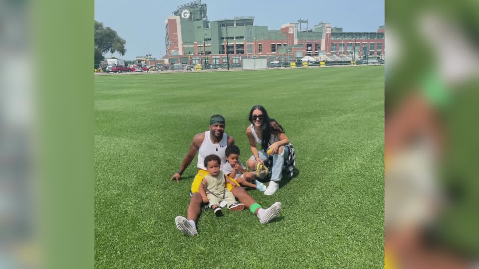 Alcoa native, Randall Cobb, is returning to the Green Bay Packers for his 12th NFL season, but his home is in the Volunteer State.