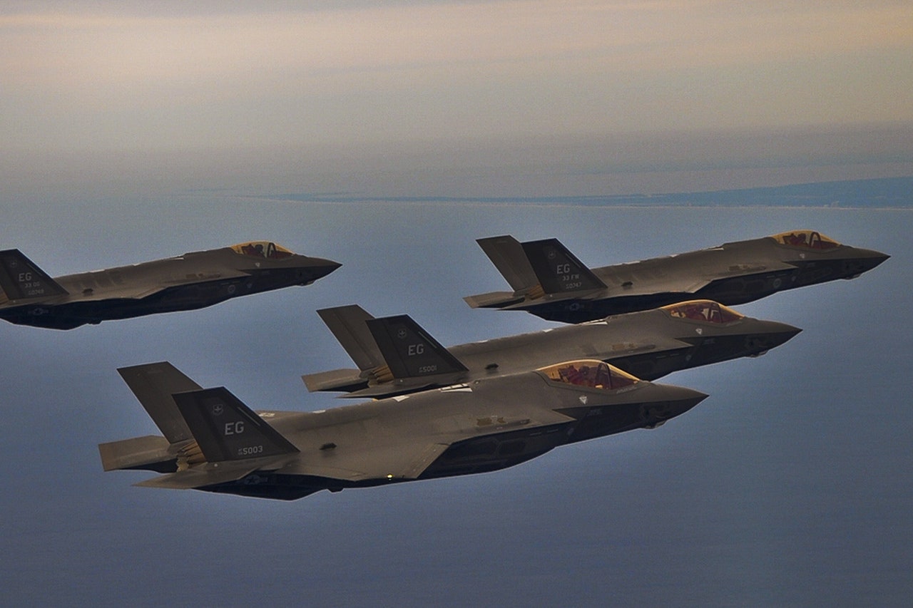 Pentagon Downgrades Specs for Its Premier Stealth Jet &- Again