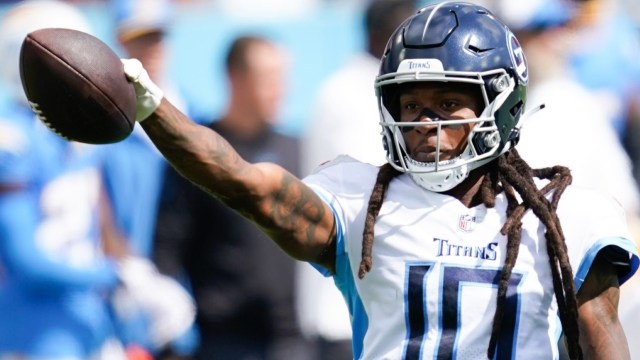 Tennessee Titans receiver DeAndre Hopkins