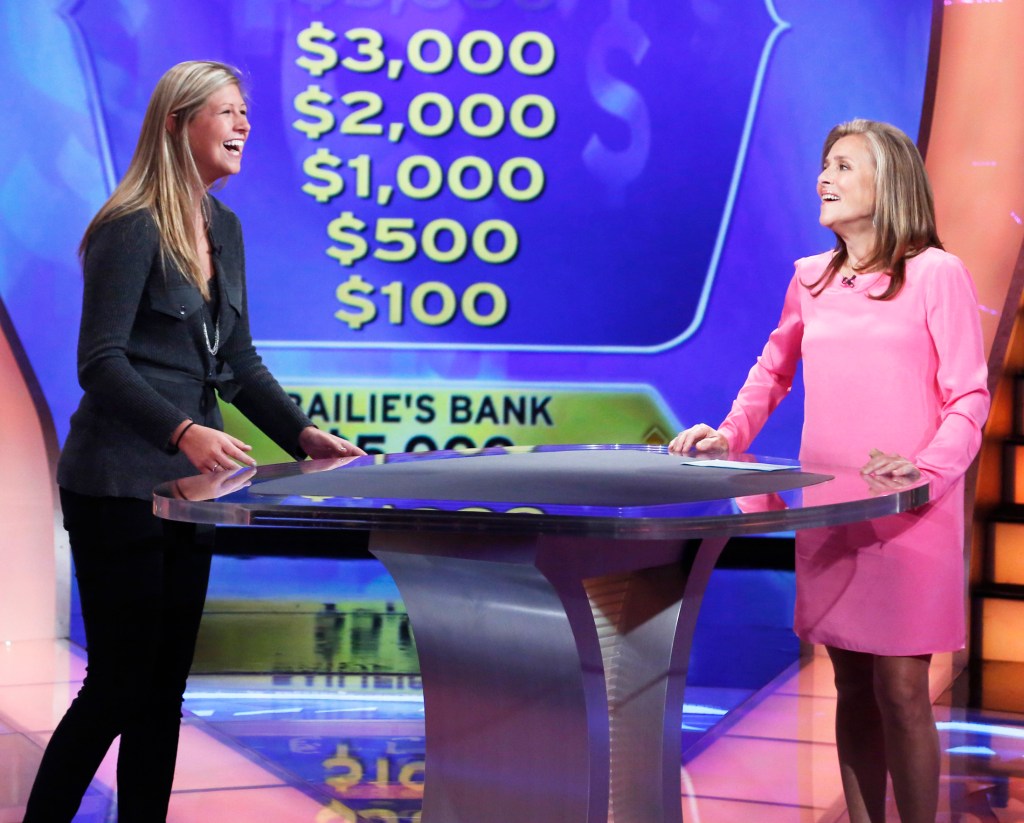 Meredith Vieira (right) decided to host “Who Wants to Be a Millionaire” when her contract with “The View” was up.