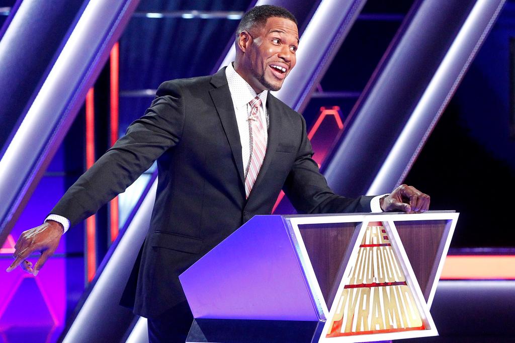 Michael Strahan hosts the Gemini friendly "The $100,000 Pyramid."