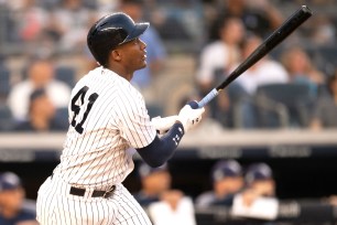 Miguel Andujar blasts a solo home run in the second inning of the Yankees' 6-1 loss Wednesday night.