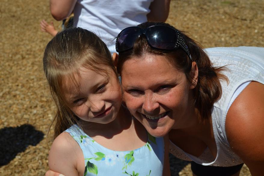 Alice Sloman with mom Sarah Sloman