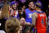 Isaiah Thomas confronts 76ers fan, ejected