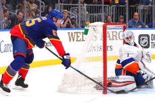 Colton Parayko scores the game-winning overtime goal on Thomas Greiss in the Islanders' 3-2 loss to the Blues.