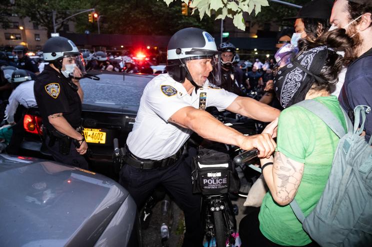 Protesters are arrested by NYPD for violating the 8pm curfew at 136th and Brooke Ave in the Bronx.