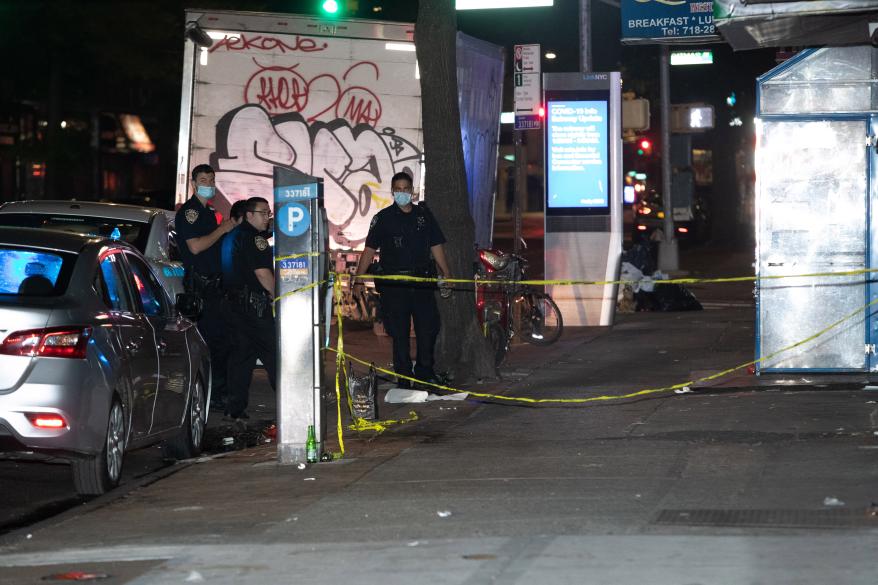 Cops at the scene of a shooting on Flatbush Ave. near Ditmas Ave. in Brooklyn