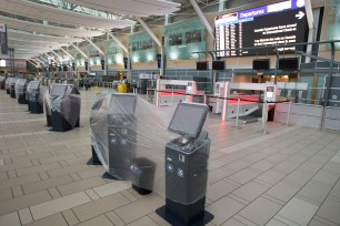 Canada plans temperature checks for air travel