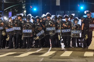 NYPD Officers vacated the BLM protesters from CIty Hall.