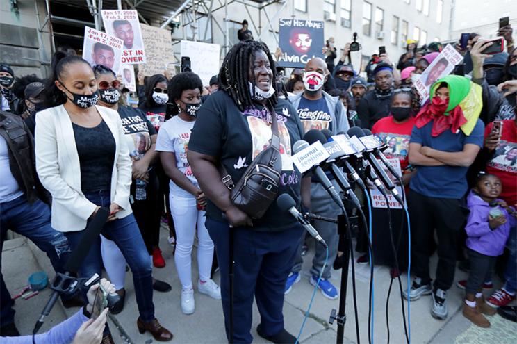 Tracy Cole, mother of Alvin Cole, talks to the media outside the Milwaukee County courthouse.