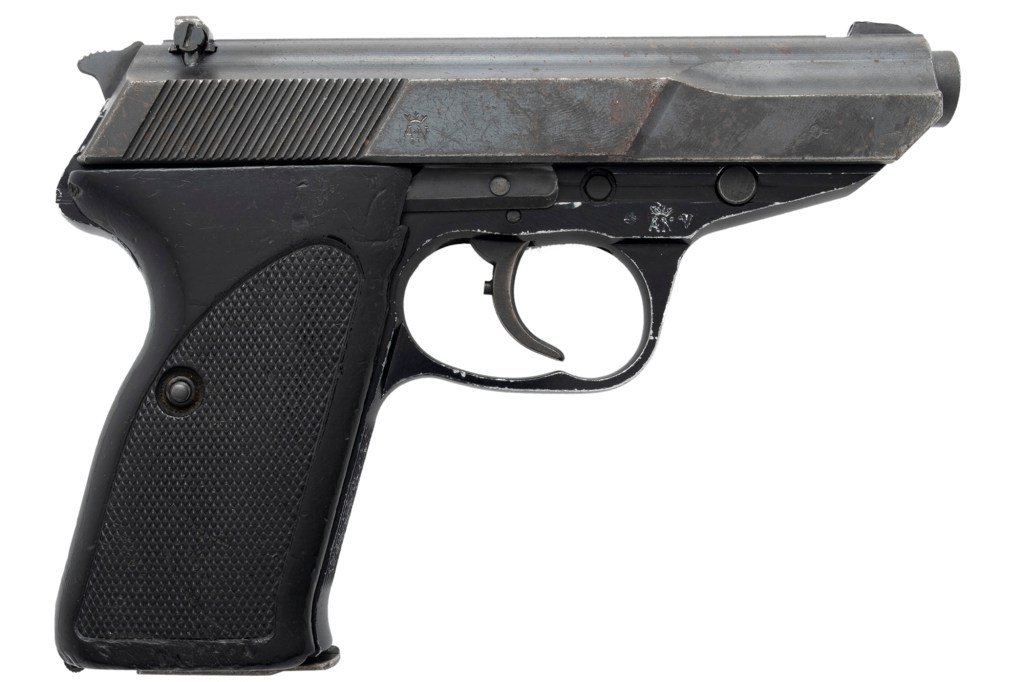 The Walther P5 gun that will be up for auction.