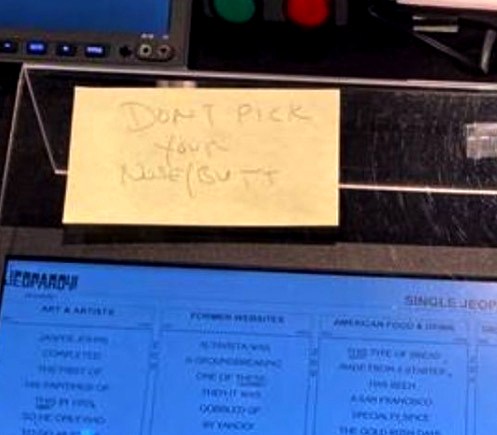 Aaron Rodgers' sticky notes include this picky one.