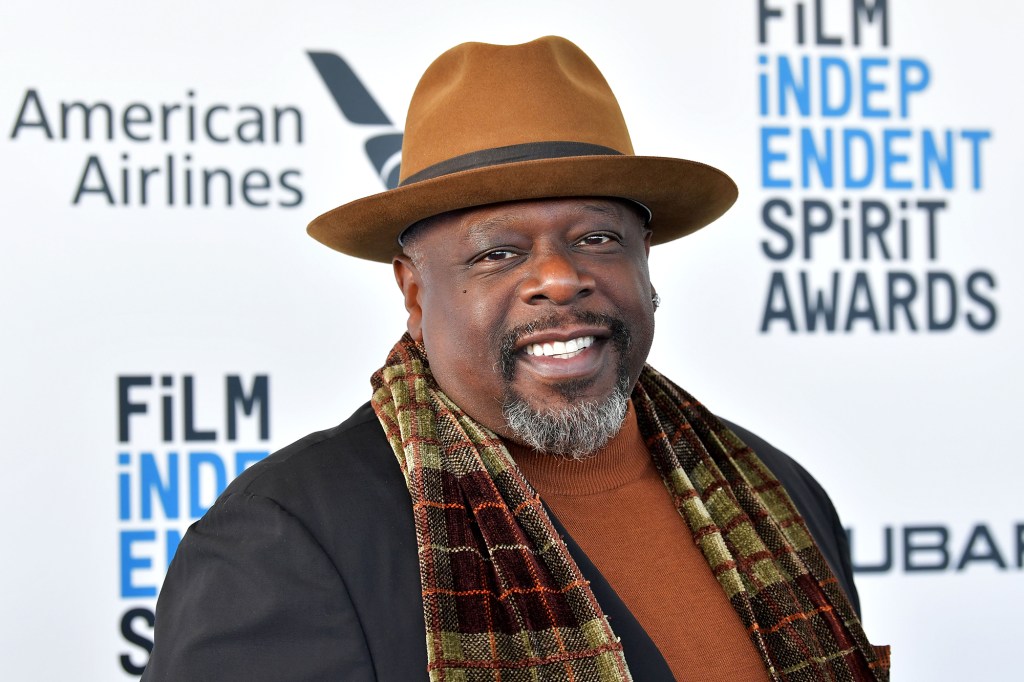 Cedric the Entertainer ("The Neighborhood") will be hosting the 2021 Emmy Awards.