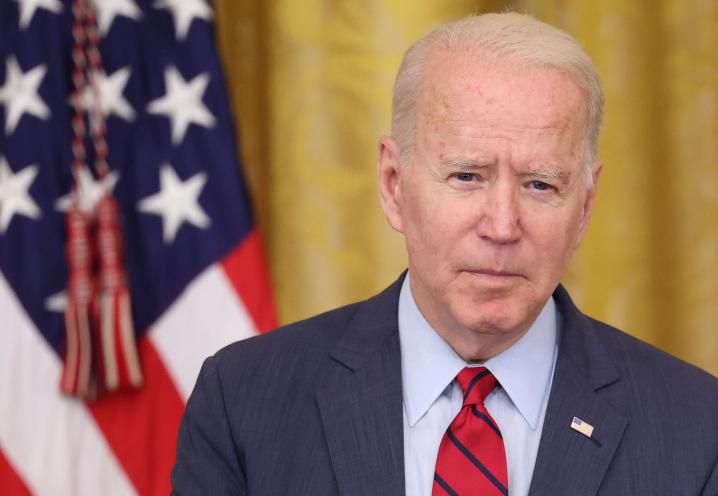 Joe Biden and Jill Biden are visiting the site of the condo collapse in Surfside, Florida today.