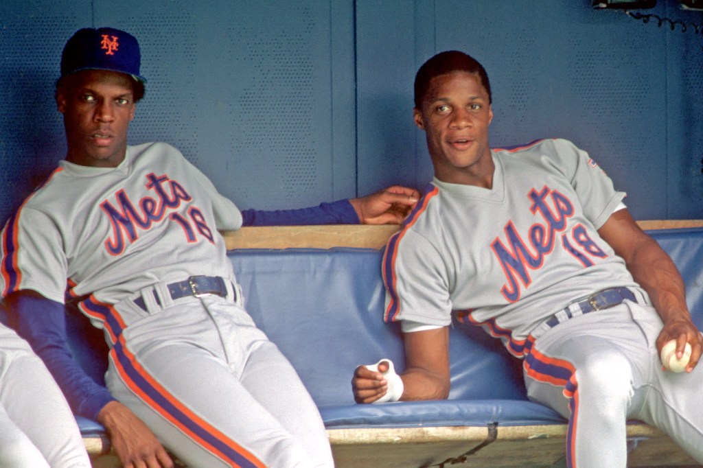 Doc Gooden (left) and Darryl Strawberry during the 1986 season.