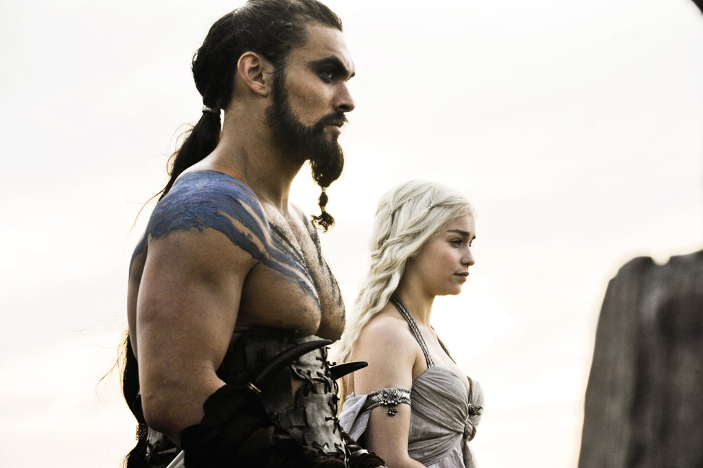 Jason Momoa and Emilia Clarke in "Game of Thrones"