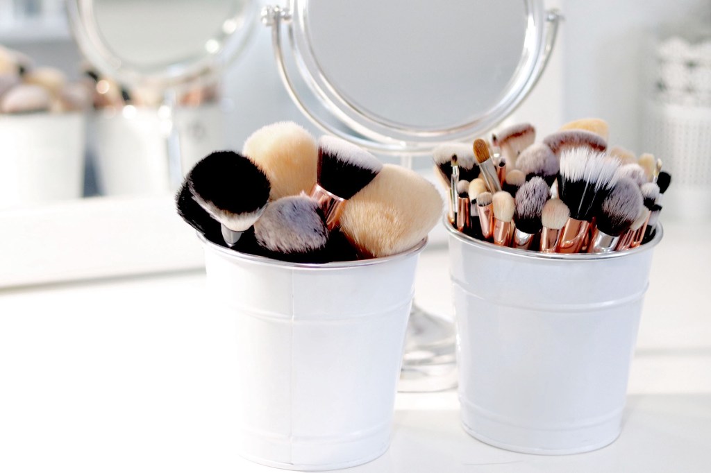 Here's how often you should clean makeup brushes.