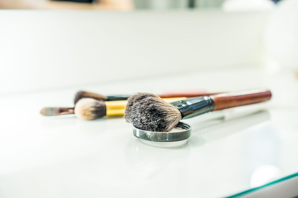 Be sure not to hit the metal part of the brush when cleaning with soap and water.