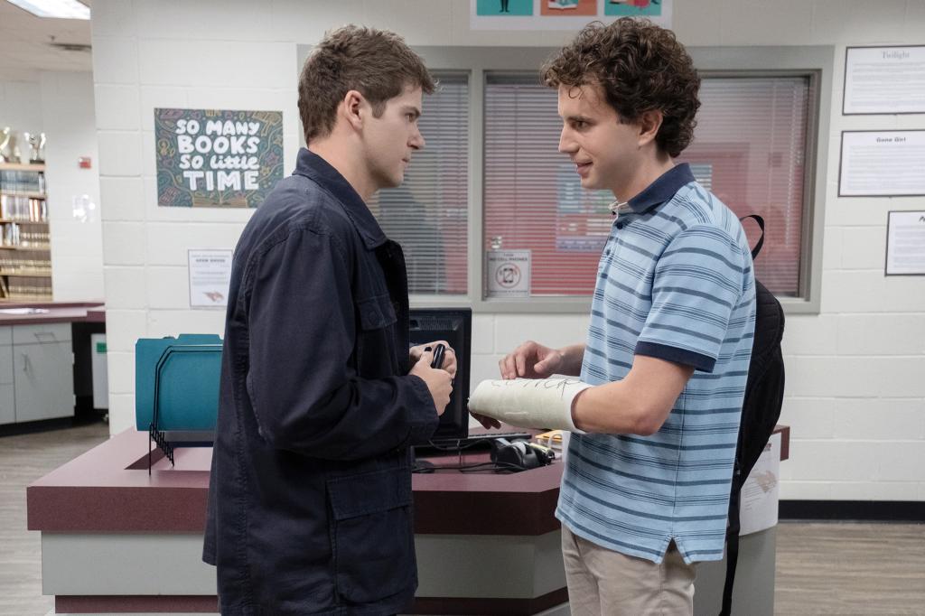 Ben Platt (right) reprises his Tony Award-winning Broadway role in "Dear Evan Hansen>"