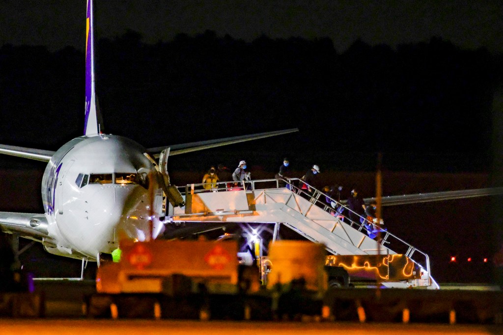 An Avelo Airline charter plane from Houston drops off migrants in Jacksonville, Florida, before flying to White Plains.