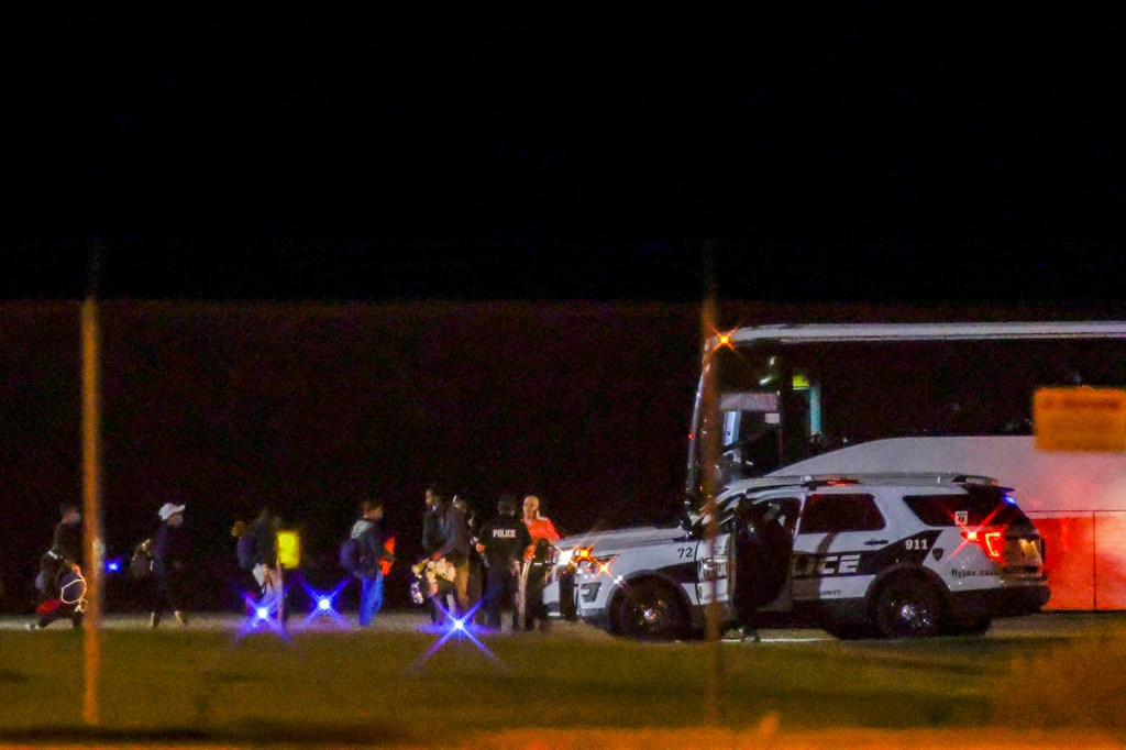 An Avelo Airline charter plane from Houston, TX drops off migrants in Jacksonville, FL before flying to White Plains, NY to unload remaining migrants.