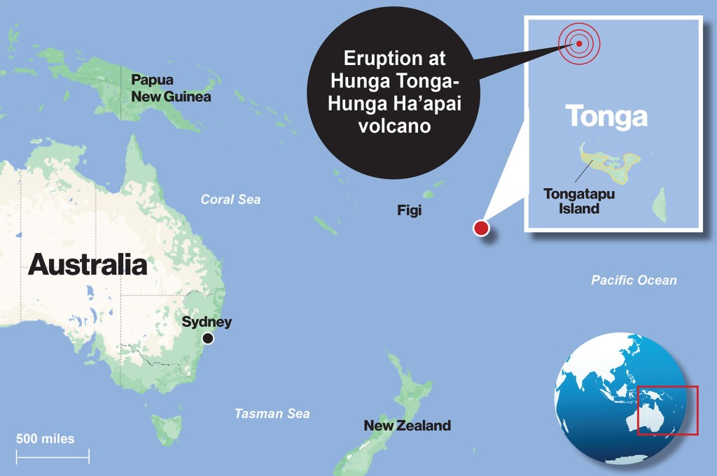 Map showing location of Tonga islands, with Australia to the East.