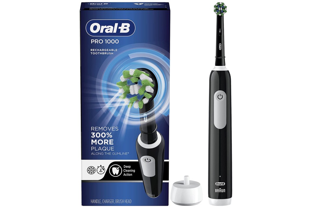 Oral-B Pro 1000 CrossAction Electric Toothbrush, black