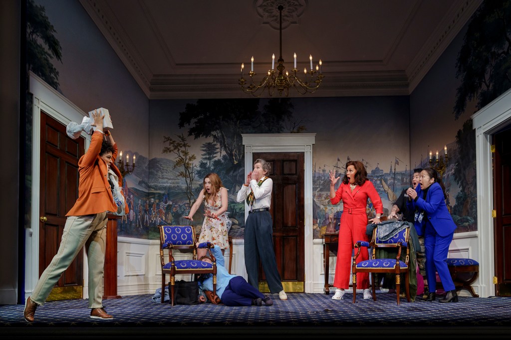 The White House nearly falls apart in the new Broadway farce "POTUS." 