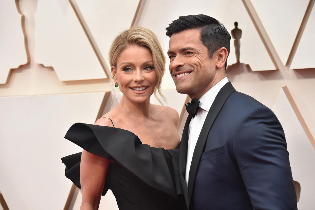 Kelly Ripa and Mark Consuelos