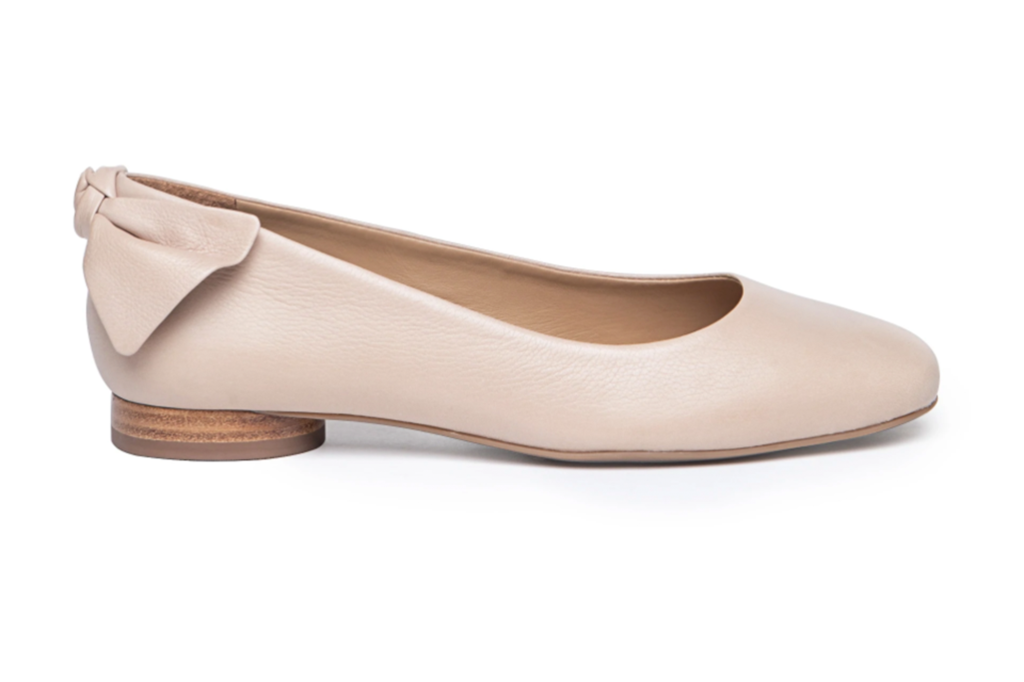 Pink ballet flat with bow