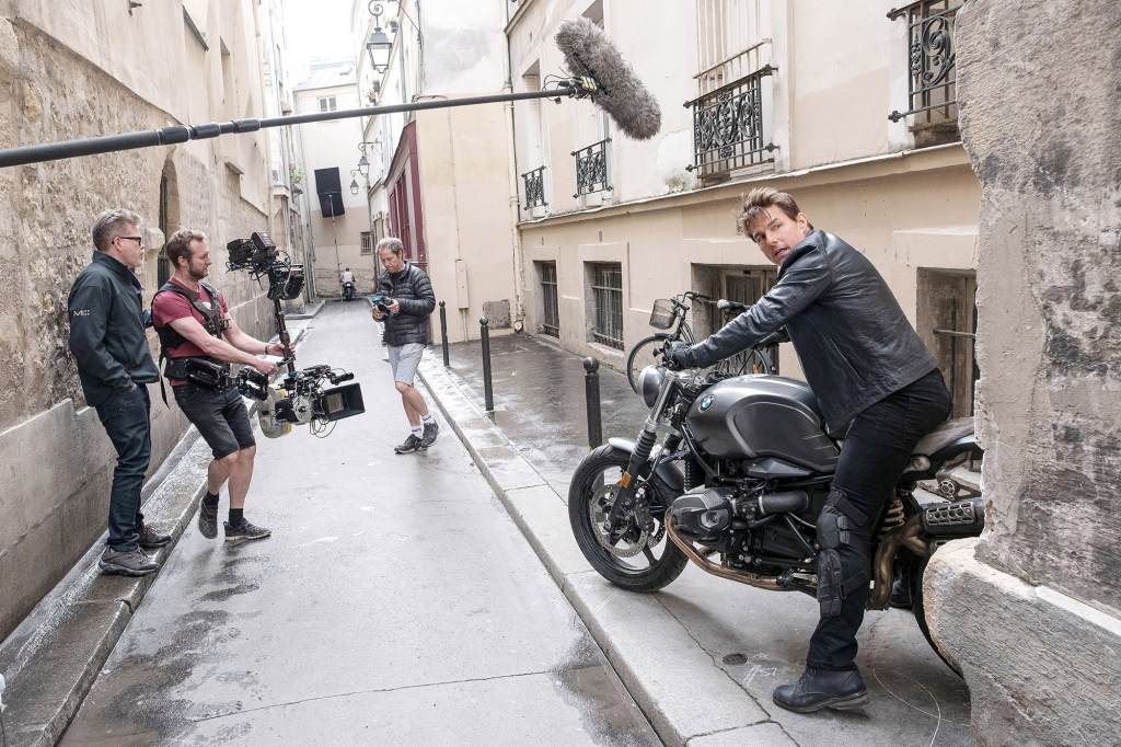 Tom Cruise shooting Mission Impossible Fallout 