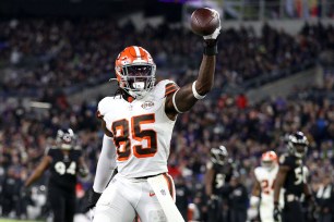 Browns tight end David Njoku