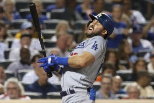 Joey Gallo drives in a run after getting a hit by a pitch during the third inning of the Mets' 4-3 loss to the Dodgers.