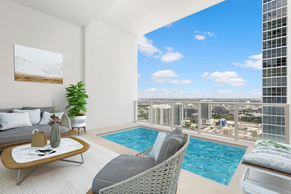 Interior/exterior of the balcony pool.