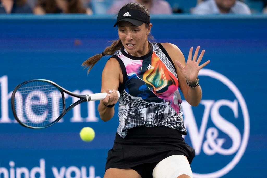 Jessica Pegula (USA) returns a shot during her match against Caroline Garcia (FRA) at the Western & Southern Open.