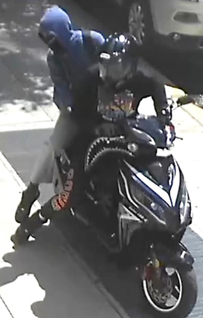 Two robbers on a motorcycle are believed to be responsible for a dozen robberies in Manhattan.