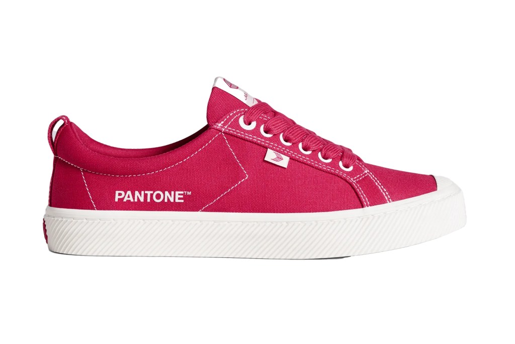 Magenta canvas sneakers