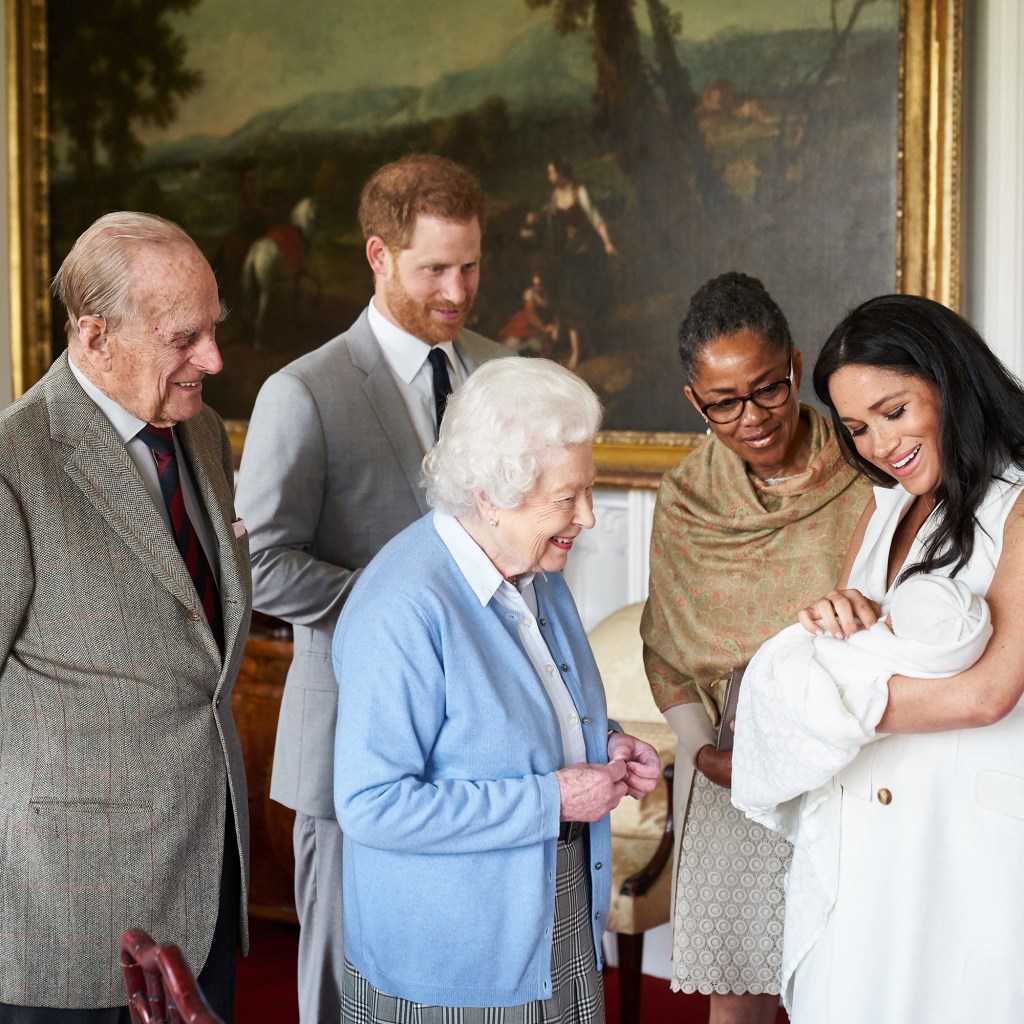 Prince Harry and his wife Meghan are showing their newborn baby son, Archie Harrison, to the Queen and Prince Phillip in 2019.