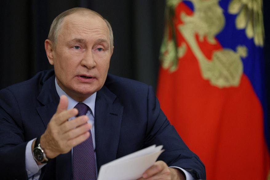 Vladimir Putin chairs a meeting via video link in Sochi, Russia September 27, 2022.