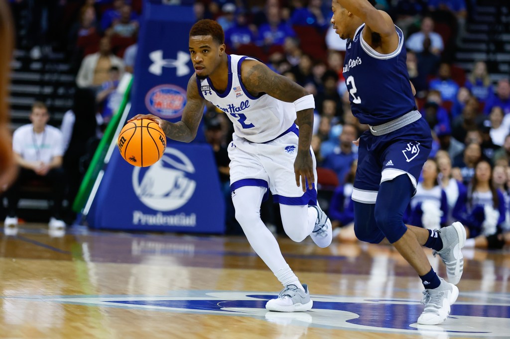 Al-Amir Dawes dribbles during Seton Hall's win over St. Peter's. 