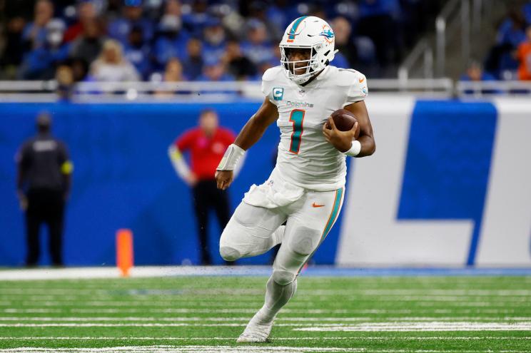 Dolphins quarterback Tua Tagovailoa and Miami's offense averaged 37.4 points per game in November.