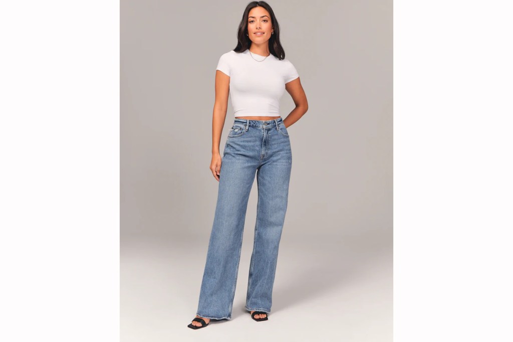 Abercombie Curve Love High Rise 90s Relaxed Jeans