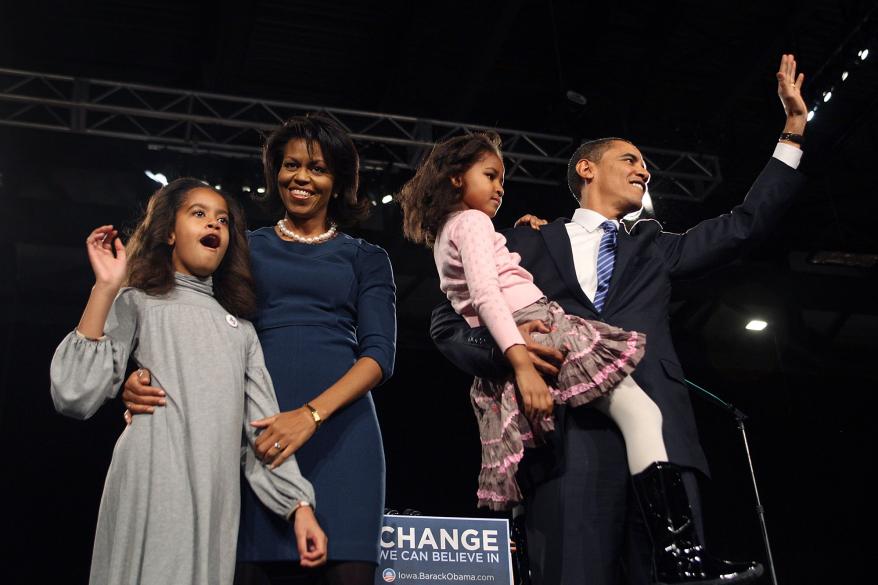 Barack and Michelle Obama and family