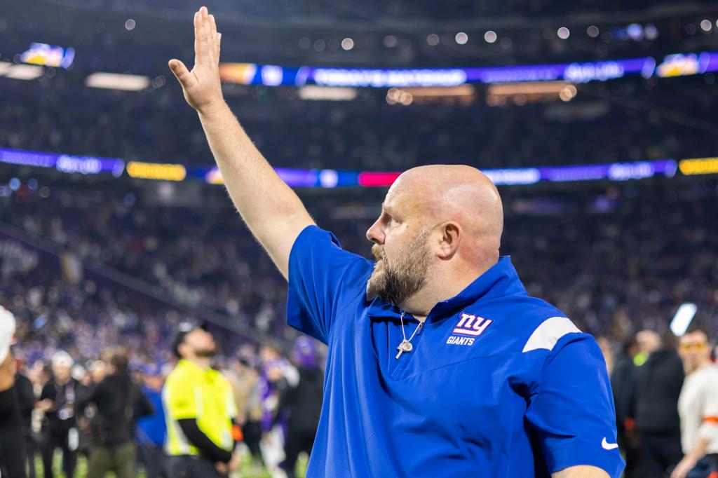 Brian Daboll salutes Giants fans following the wild-card win.