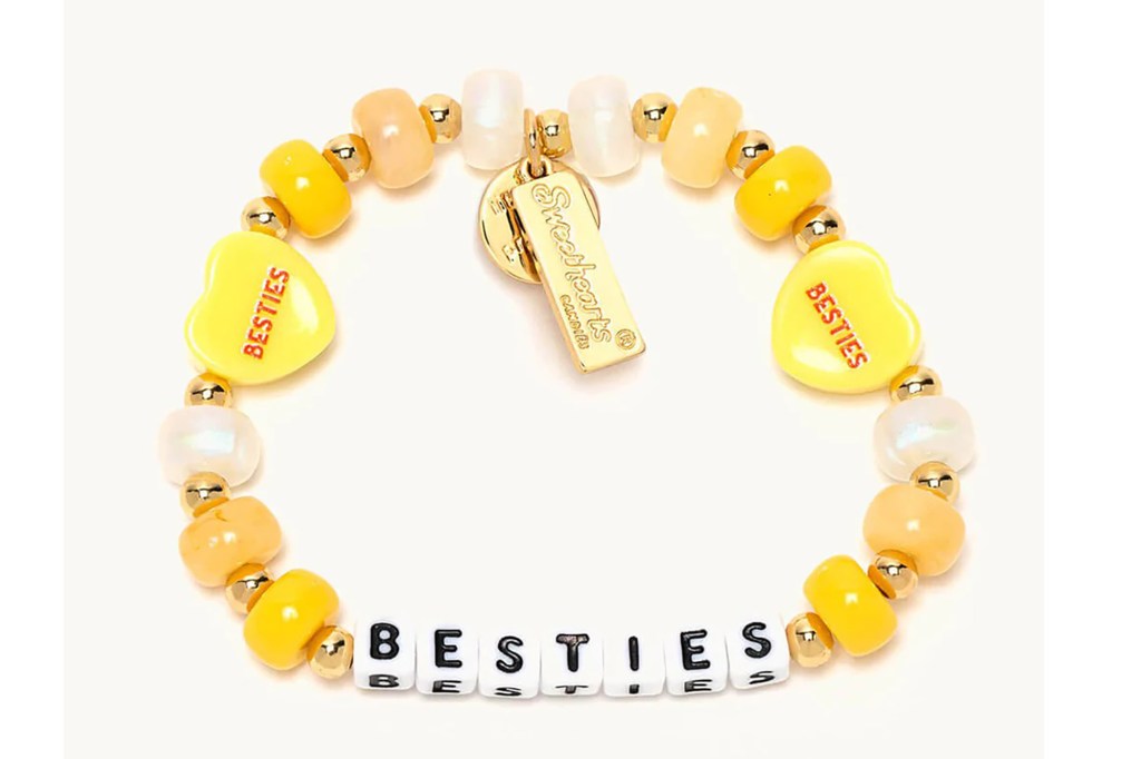 A yellow besties bracelet 