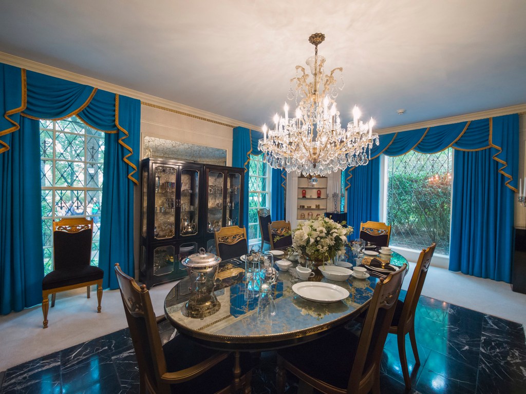 Graceland's dining room.