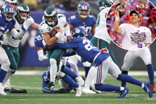 Jalen Hurts, Eli Manning